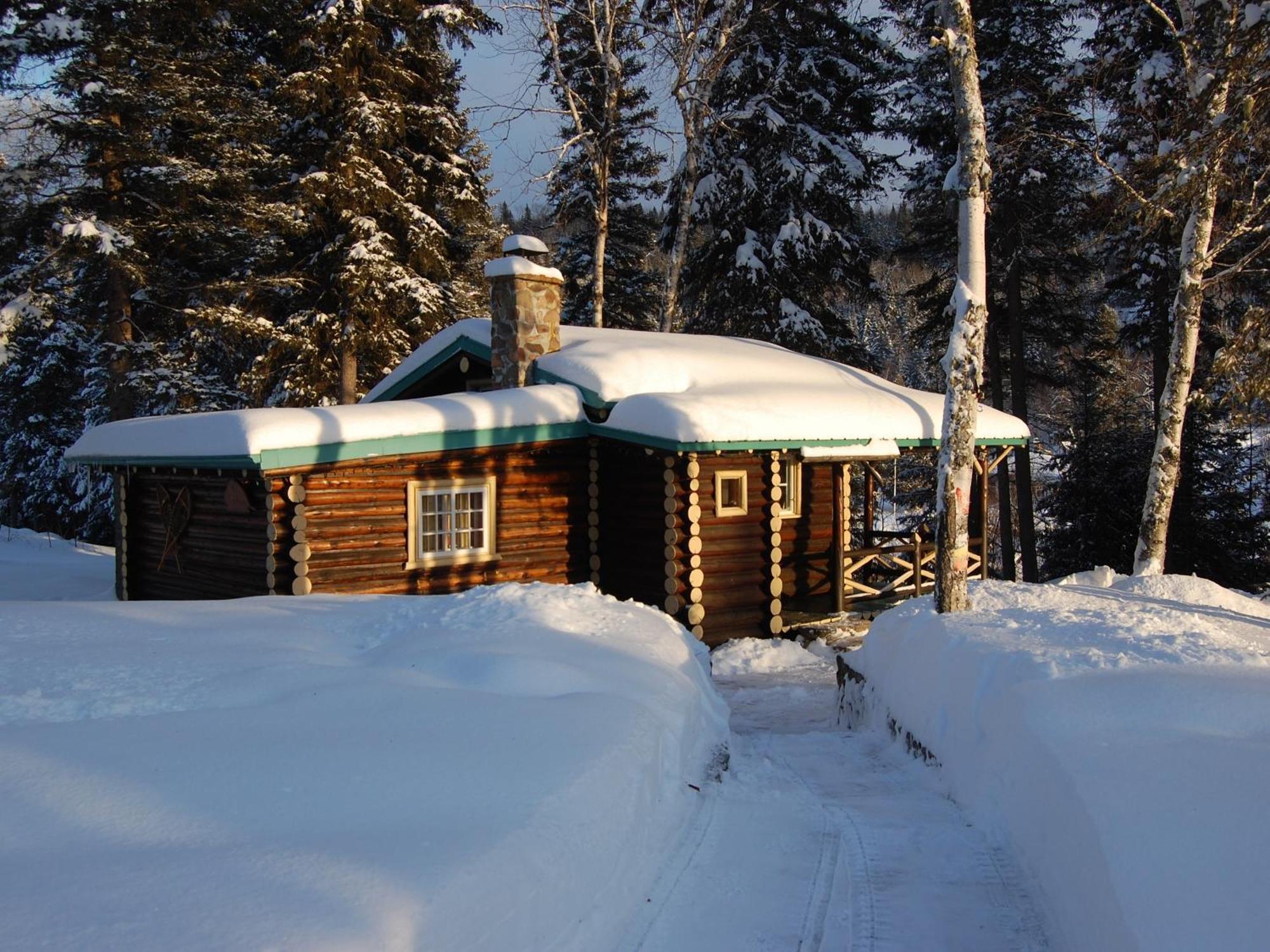 Domaine Le Bostonnais - Le Village En Bois Rond La Tuque Room photo